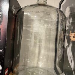 6 Gallon Glass Jug Bottle