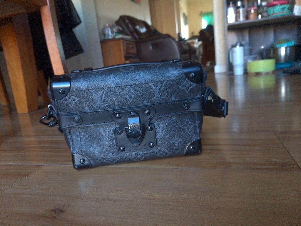 Loui Vuitton 'soul Trunk'