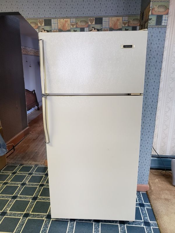 Tappan Refrigerator (a Frigidaire Company) for Sale in South Windsor