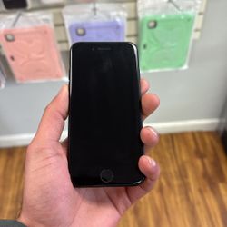 iPhone 7 32GB Unlocked