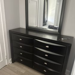 Drawer With Mirror