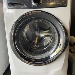 Electrolux stackable Washer And Dryer 