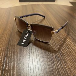 Womans Sunglasses 