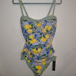 La Blanca-New With Tags, Womens Floral, 2 Piece Bikini Swimsuit