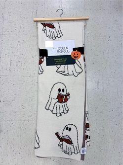 Goblin & Ghoul Halloween Ghosts Reading Books Decorative Throw Blanket NEW