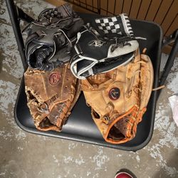 Baseball Gloves 