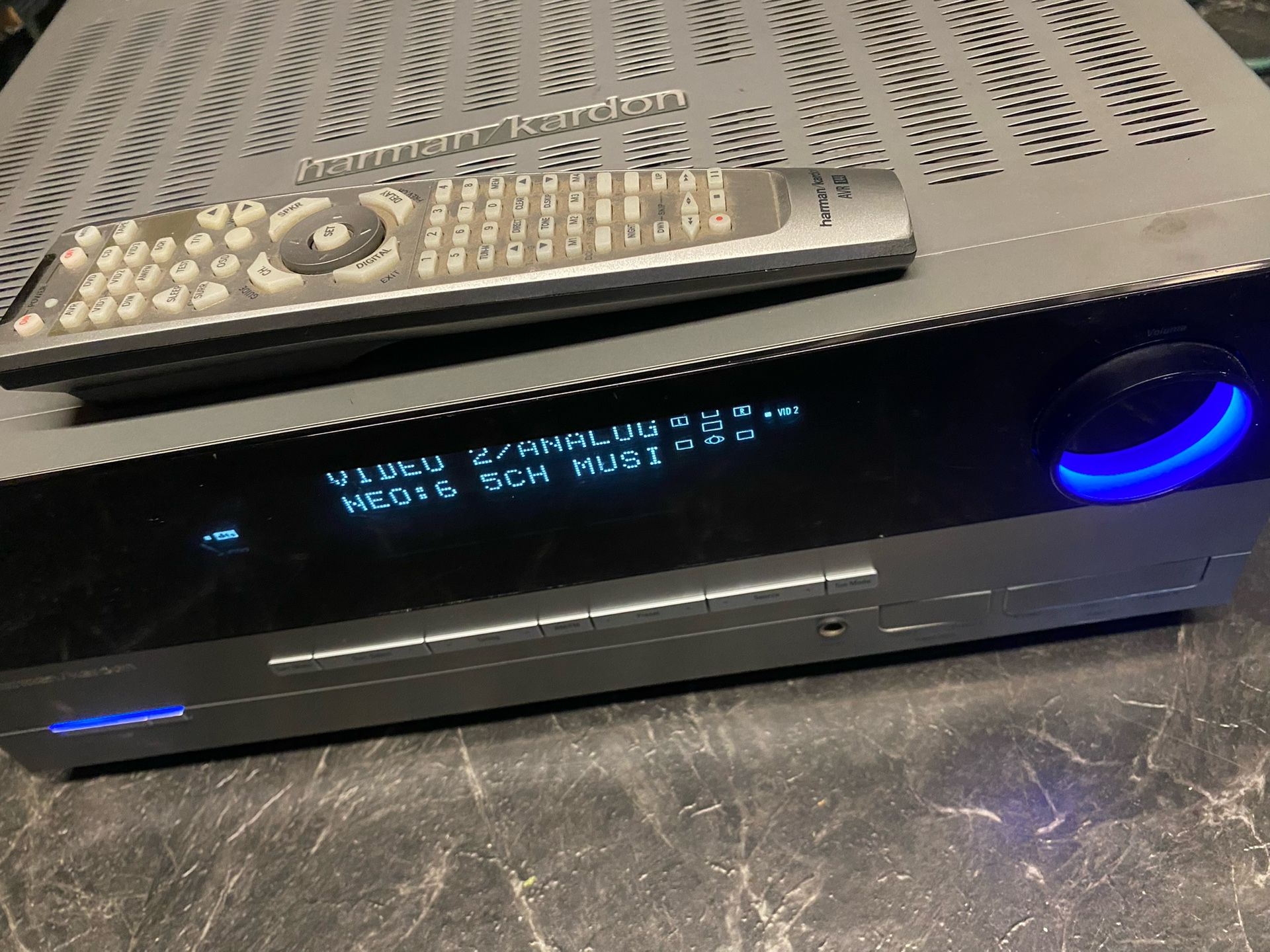 Stereo Receiver Harman/ Kardon W Remote