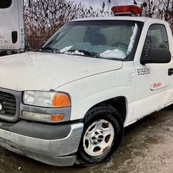2000 Chevy Pickup 4.3 Liter 8ft Bed $2200