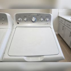 GE Top Load Washer Dryer Set 9 Years Old Fair Condition - NC, USA