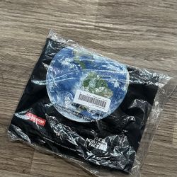 Brand New! Supreme x North Face One World Tee