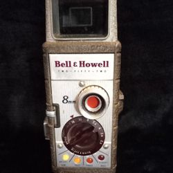 Bell And Howell Wind Up Video Camera