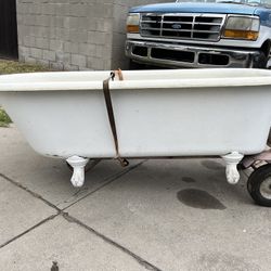 Antique Claw Tub