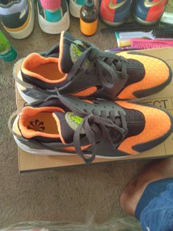 Men's Nike Huarache shoes