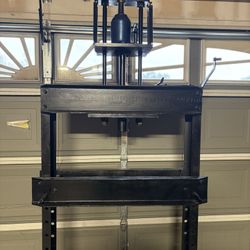 Shop Press Heavy Duty 20 Ton 