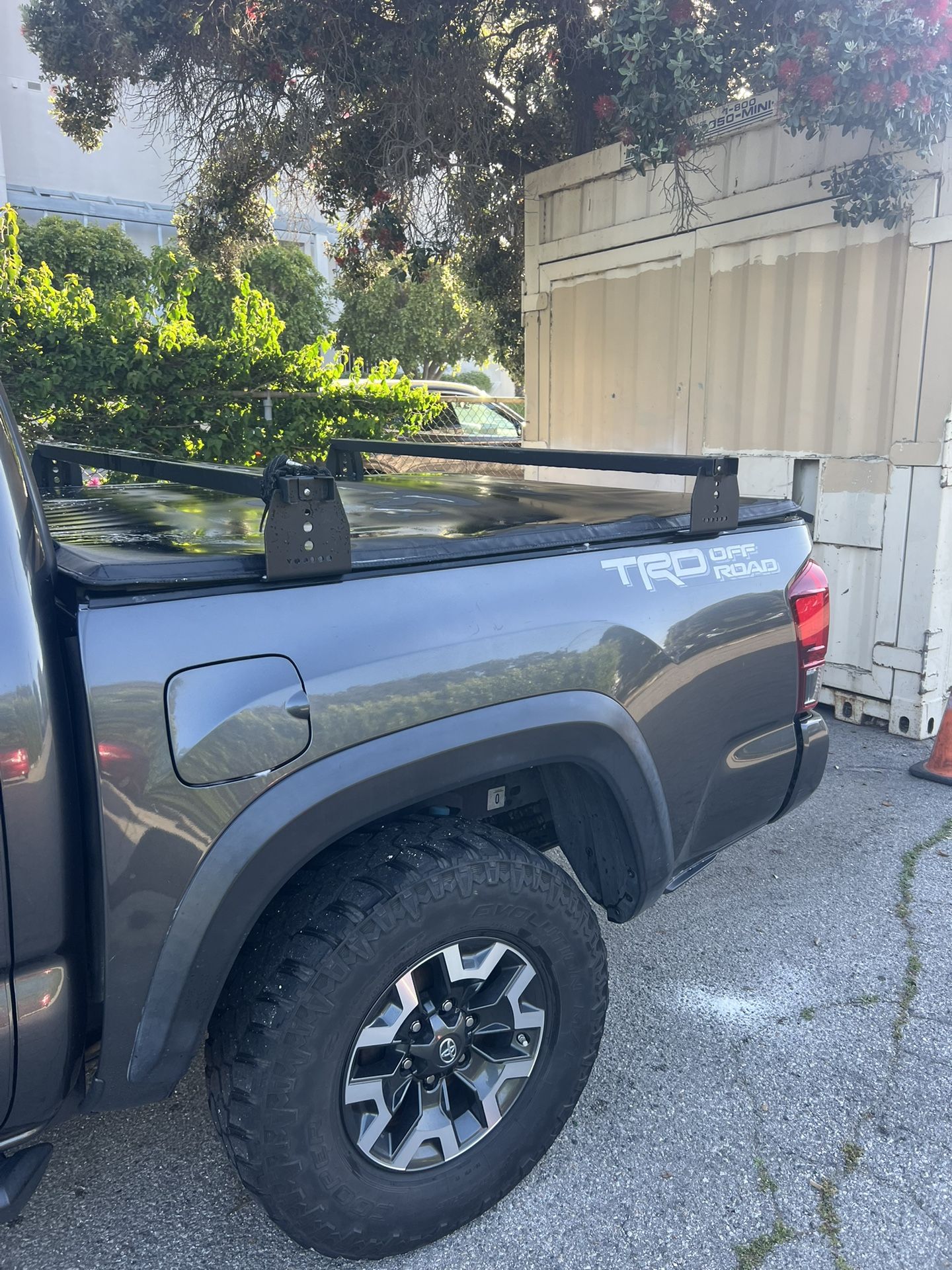 Cover Bed Tacoma Trd