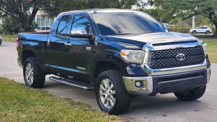 2015 TOYOTA TUNDRA LIMITED