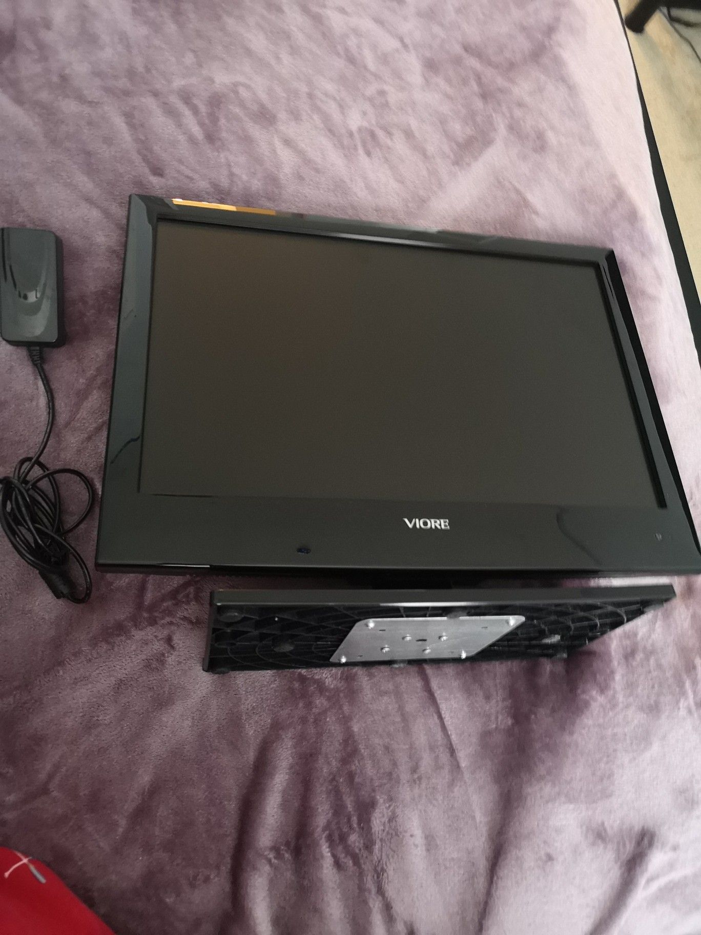 Viore TV 19"hdmi/cable Or monitor