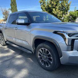 Toyota Tundra 2022