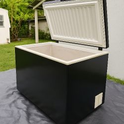 Ice Bath With Chiller Built In