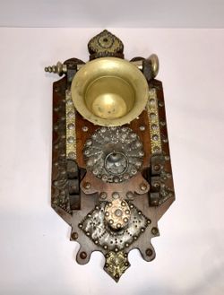 Vintage Brass Mortar & Pestle Wall Plaque – Spanish Revival Style Rare