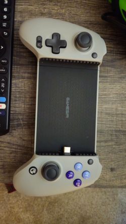 GameSir G8: USB-C
