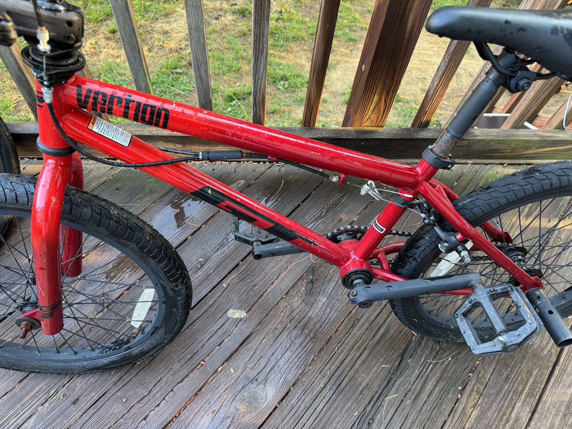 GT BMX BIKE