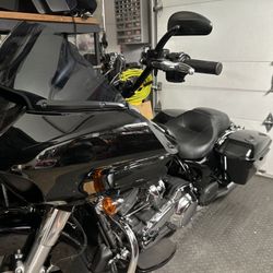 2019 Harley Davidson FLTRX