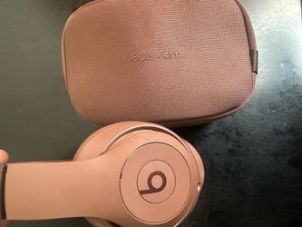 Beats Studio Pro x Kim Kardashian