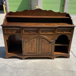 *Free Delivery* Vintage Hickory White Cabinet Dresser Hutch 