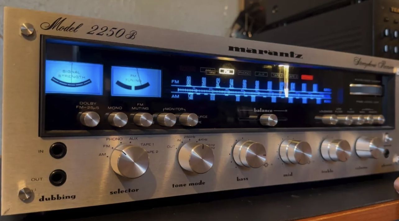 Marantz 2250B Stereophonic Receiver