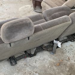Chevy 2005 Seats 
