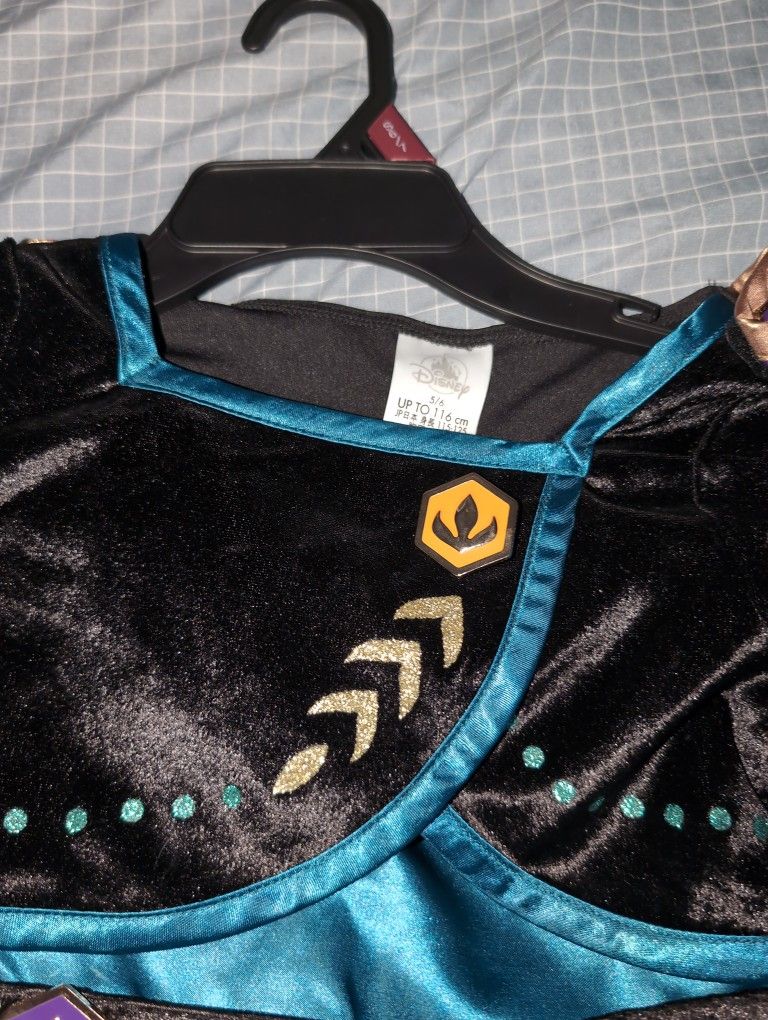 Elsa  Dress Size 5/6