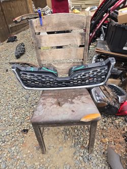 2014 - 2016 SUBARU FORESTER FRONT BUMPER RADIATOR GRILLE GRILL OEM