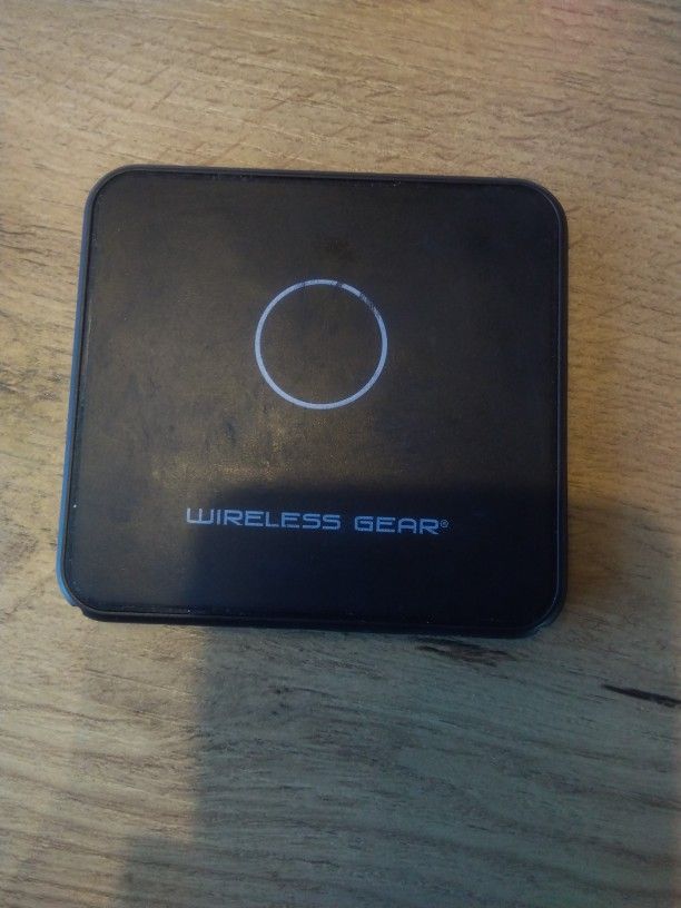 Wireless Gear Phone Charger Model Bl2185