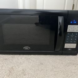 Microwave Oven