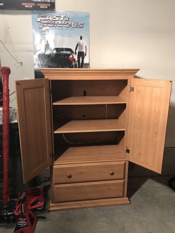Bedroom Hutch Dresser For In Roy Wa Offerup