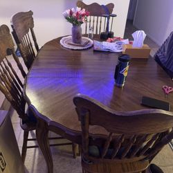 Dining Table 5 chairs (leaf Table)