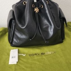 Tory Burch Quilted Large Drawstring Shoulder Bag