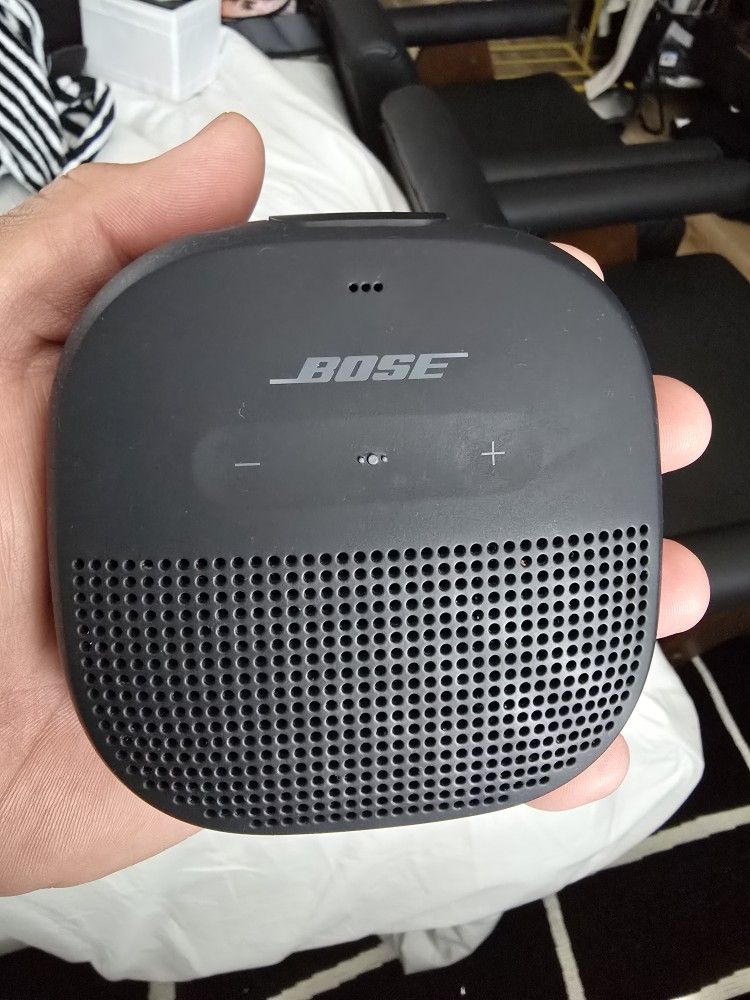 Bose Soundlink Bluetooth Speaker