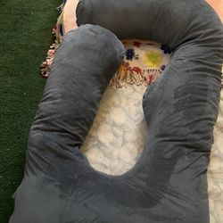 Pregnancy Pillow 