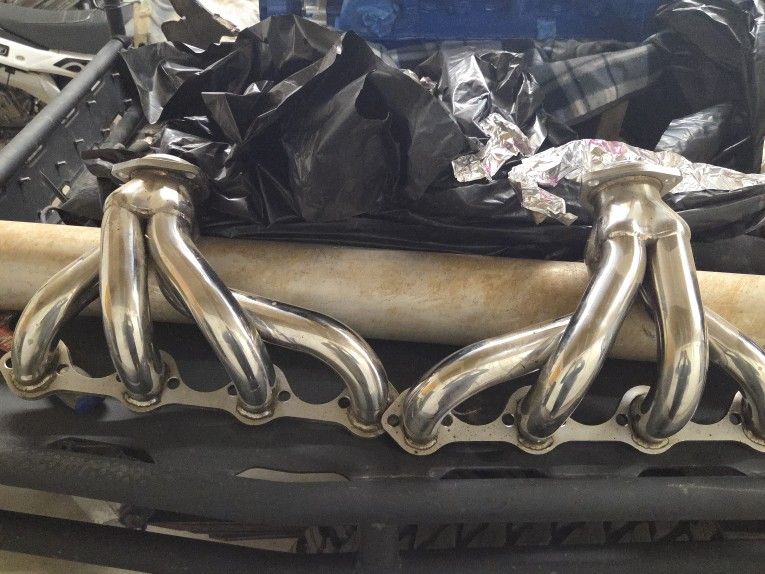 NEW shorty Headers From 302 Engine