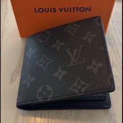Louis Vuitton Men’s Wallet With Receipt 