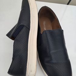 Wanted  Slip-on 