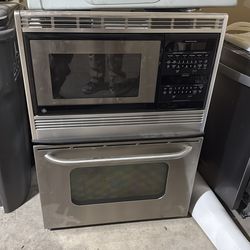 Electric  oven with microwave