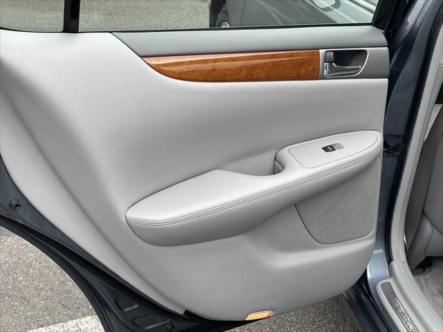 2005 Lexus ES 330
