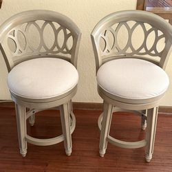 Hillsdale Adelyn Counter Height Swivel Stool (Set of 2)