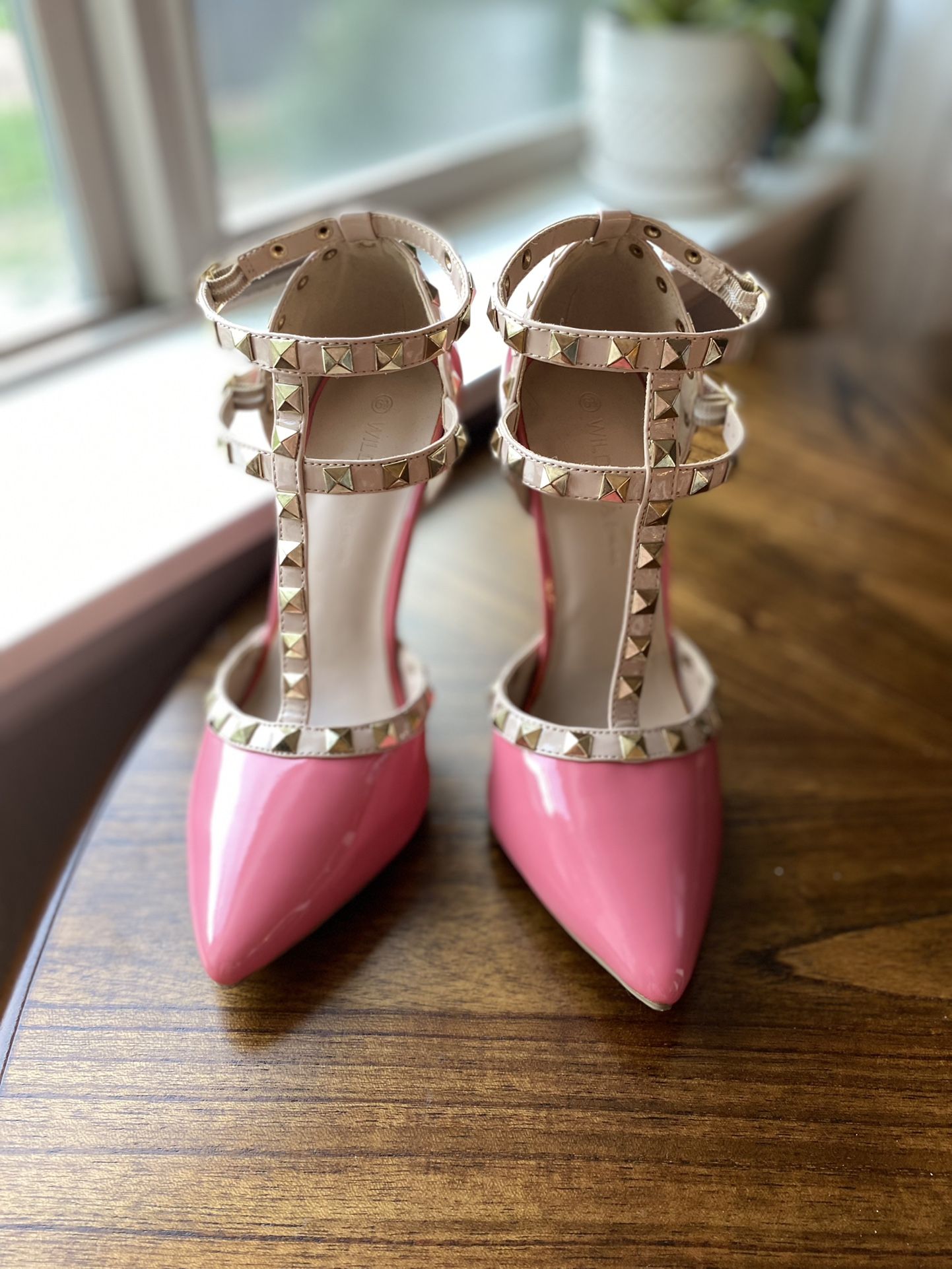 T-strap Studded Heels in Patent Pink