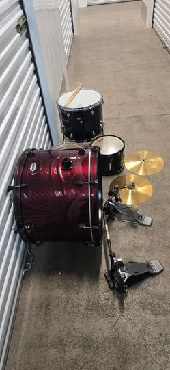 PARTES DE TAMBORES DE BATERIA $120 OBO