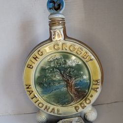 VINTAGE 1970 BING CROSBY 29th NATIONAL PRO-AM Jim Beam WHISKEY DECANTER
