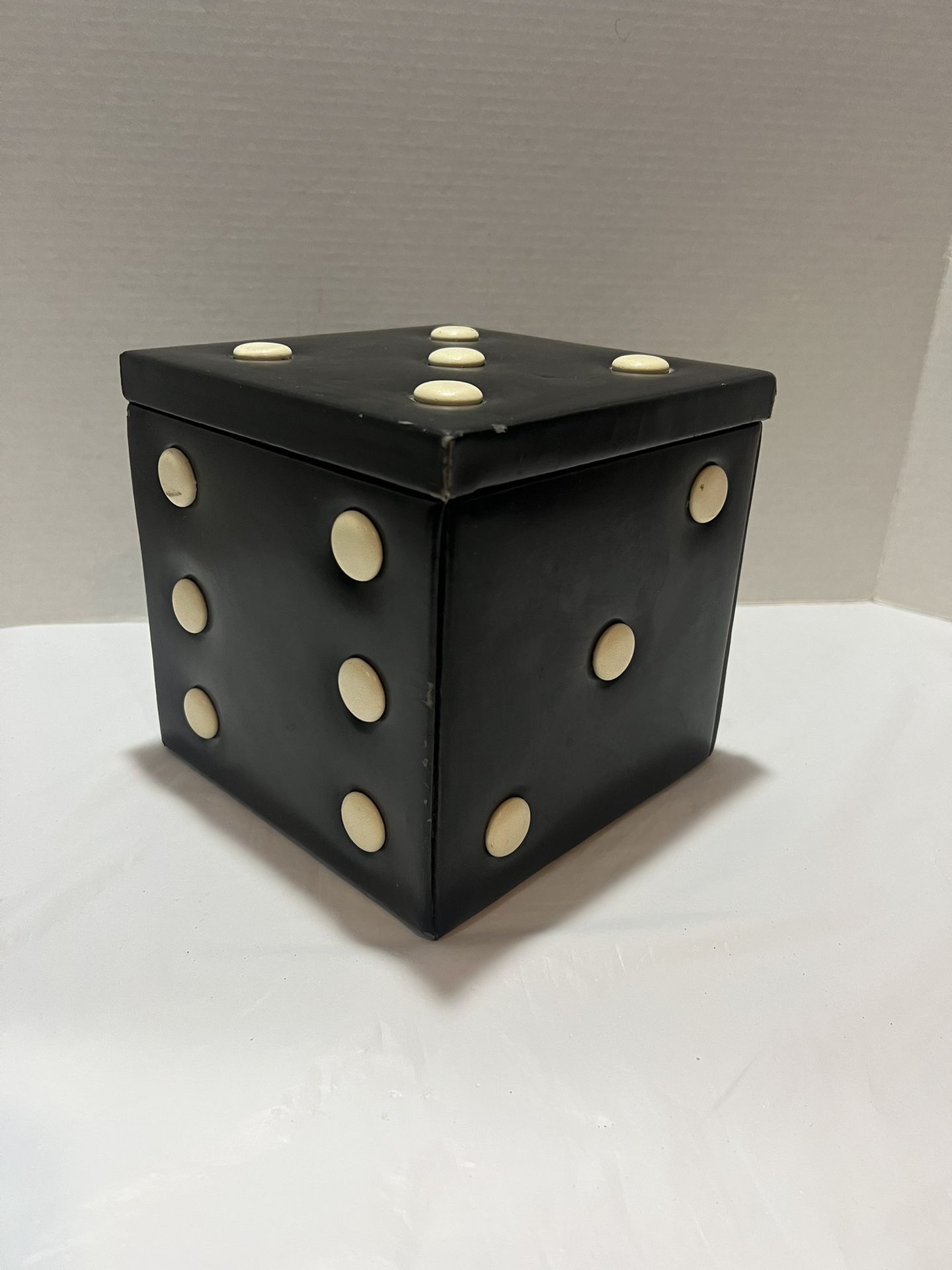 1960s Retro Vintage Giant Dice Box Shape gaming Casino Roulette